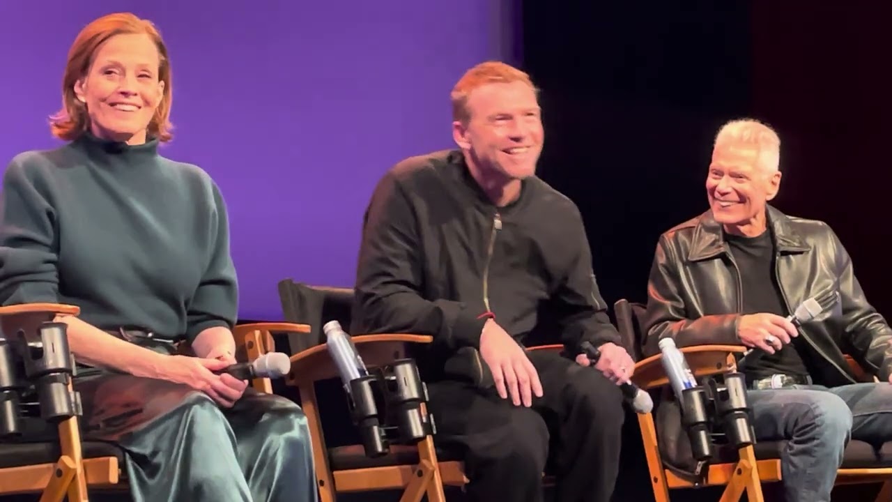 АВАТАР с Джеймсом Кэмероном, Сигурни Уивер, Сэмом Уортингтоном, Стивеном Лэнгом, Уной Чаплин и др...