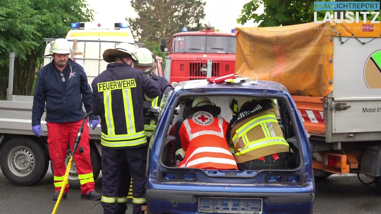 Jänschwalde: Feuerwehr übt den Ernstfall