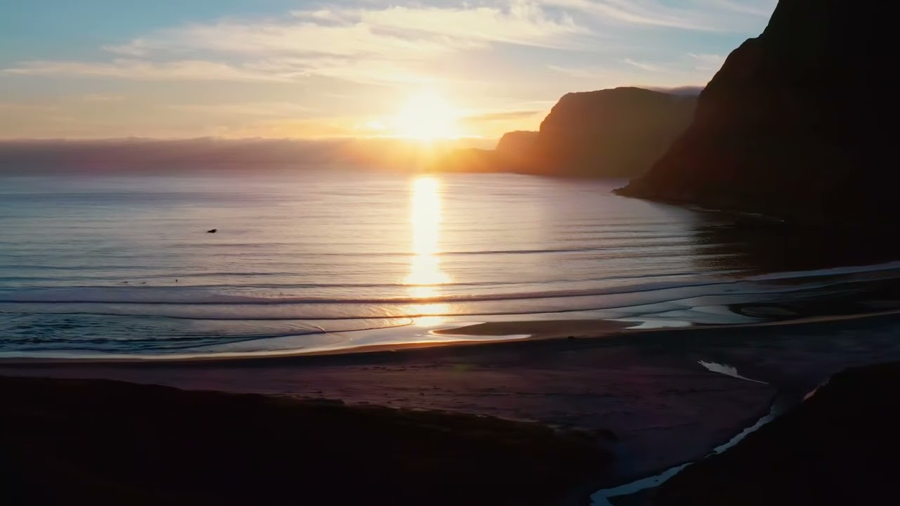 Passion for ocean: midnight sun