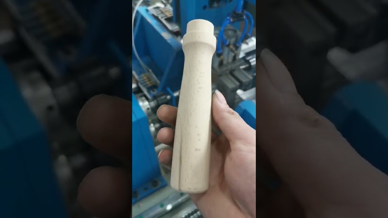 Auto feeding CNC wood lathe machine for wooden handle pan handles