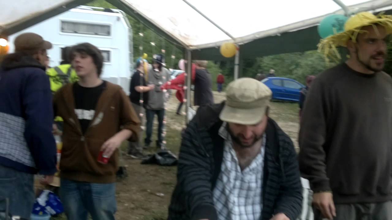 Live Corbo Free Party