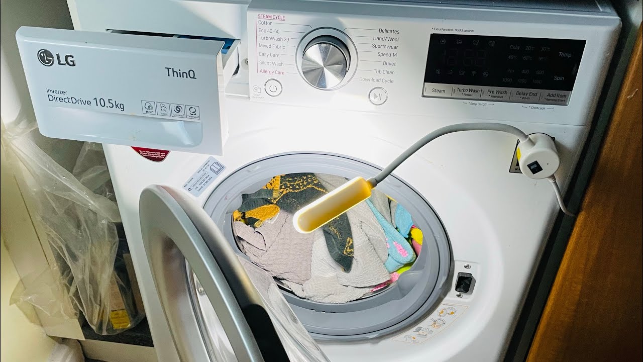 LG F4V910WTSE, 10.5 KG, Cotton 60°c Intensive Using Ariel Fast Dissolving