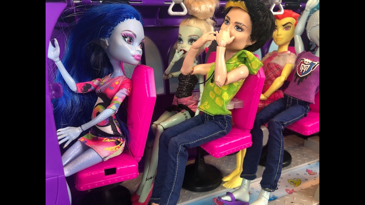 Экскурсия. Часть 2. Покадровая анимация по мотивам Monster High/Ever After High