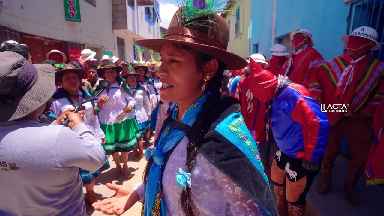 HUAYLIA DE ANTABAMBA 2024 - FAMILIA  SOLIS TORRES