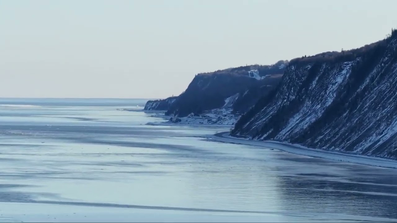 dji mavic 4 pro  avec son zoom 24x - 168mm