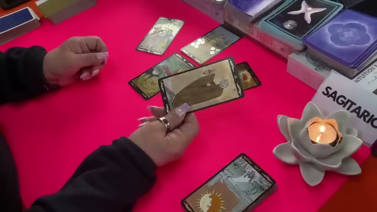 SAGITARIO❤️  NO encuentra ni encontrará a nadie como tú! Te lo aseguro!!!!