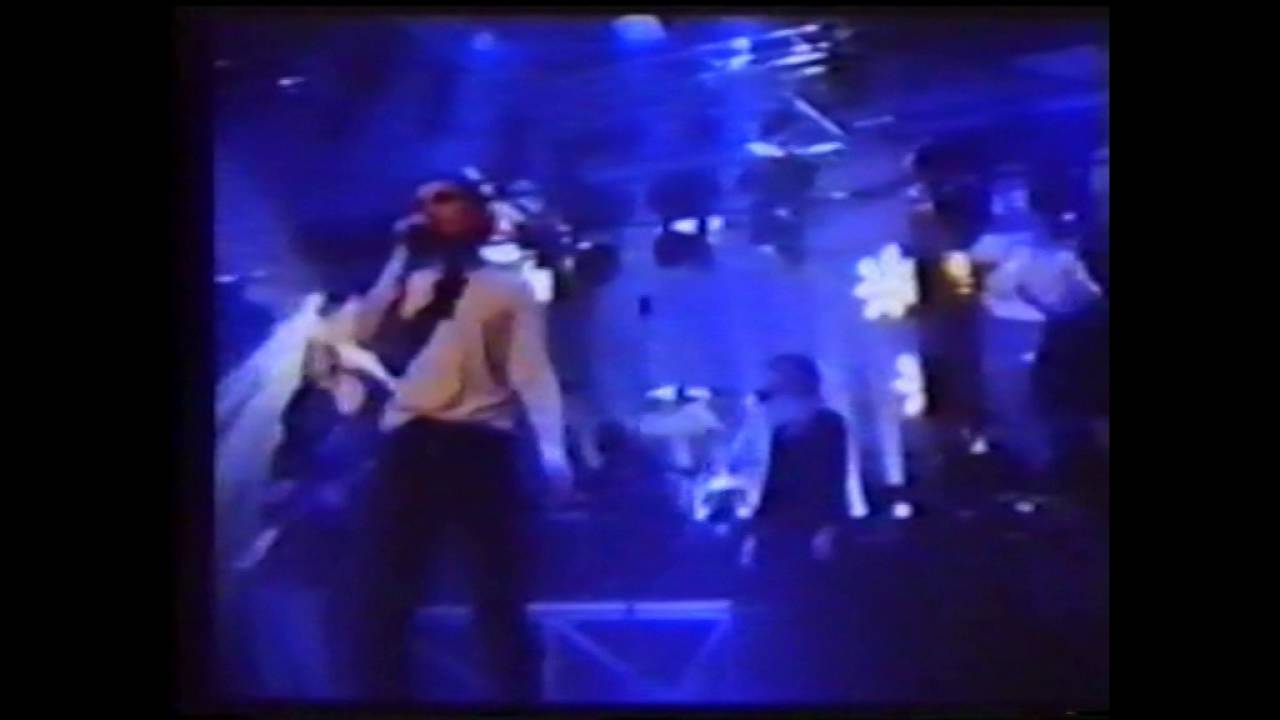 James - Sit Down - Top Of The Pops Christmas Day 25 12 91