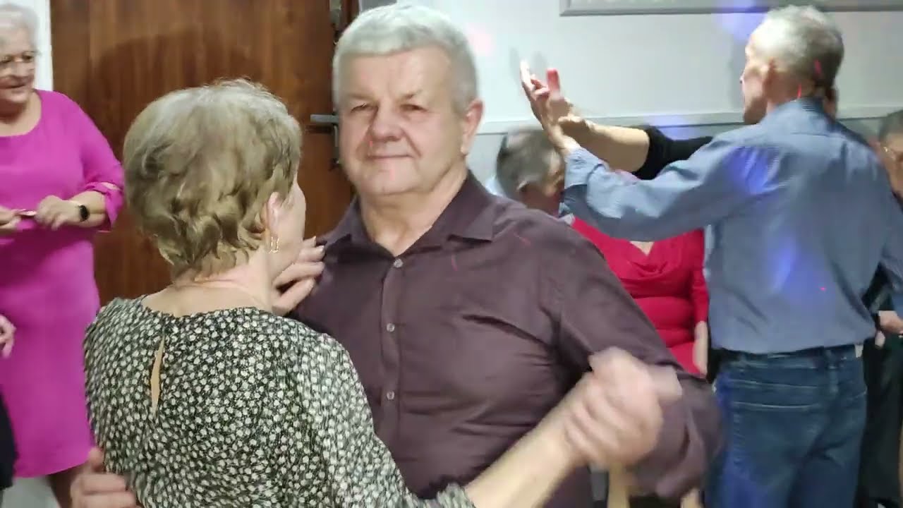 18 stycznia 2025 Wola SOLECKA wreszcie akordeonista też ZATAŃCZYŁ IRENKA zastąpiła