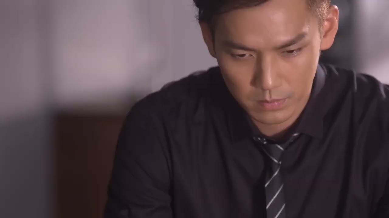 高冷總裁歸家遇灰姑娘蹲守，被拽衣問“你還要不要我”，嘴上沒回應卻悄悄留門！ ​💞 中國電視劇 | 唐嫣 鐘漢良