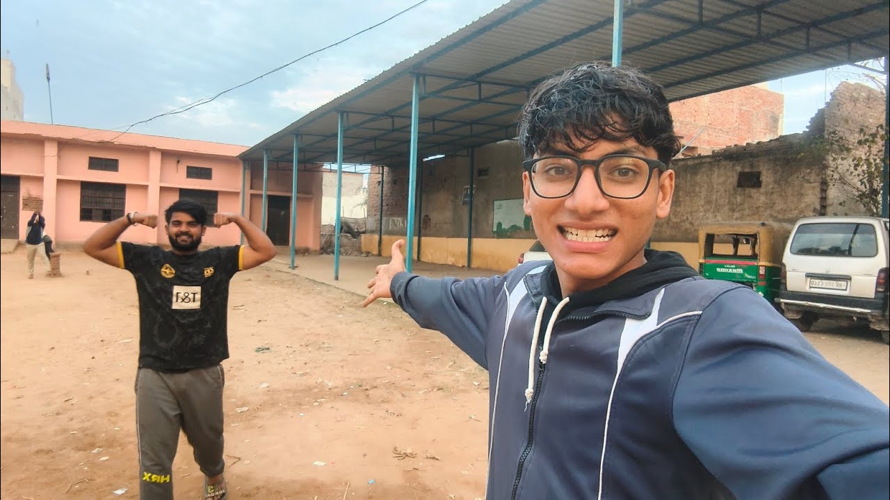 Ye Bhai  karega fast Ball 😮😮