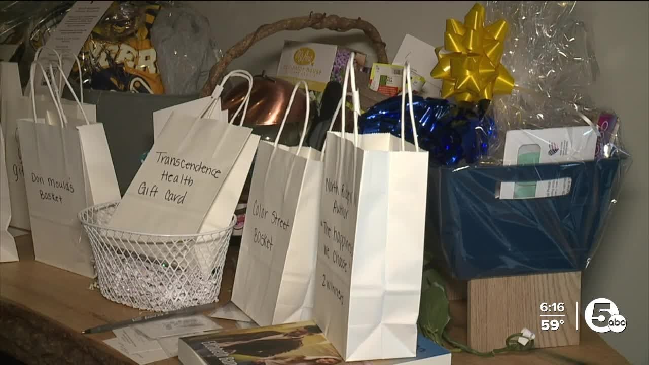 North Ridgeville restaurant eliminates school lunch debt with help from community