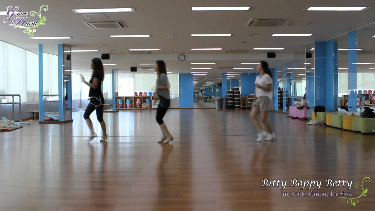Bitty Boppy Betty Line Dance (Karen Kennedy)