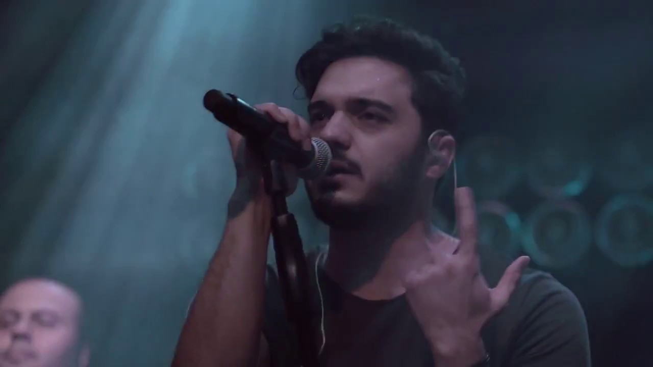 İlyas Yalçıntaş - Sakın Gelme Cover (Jolly Joker İstanbul live)