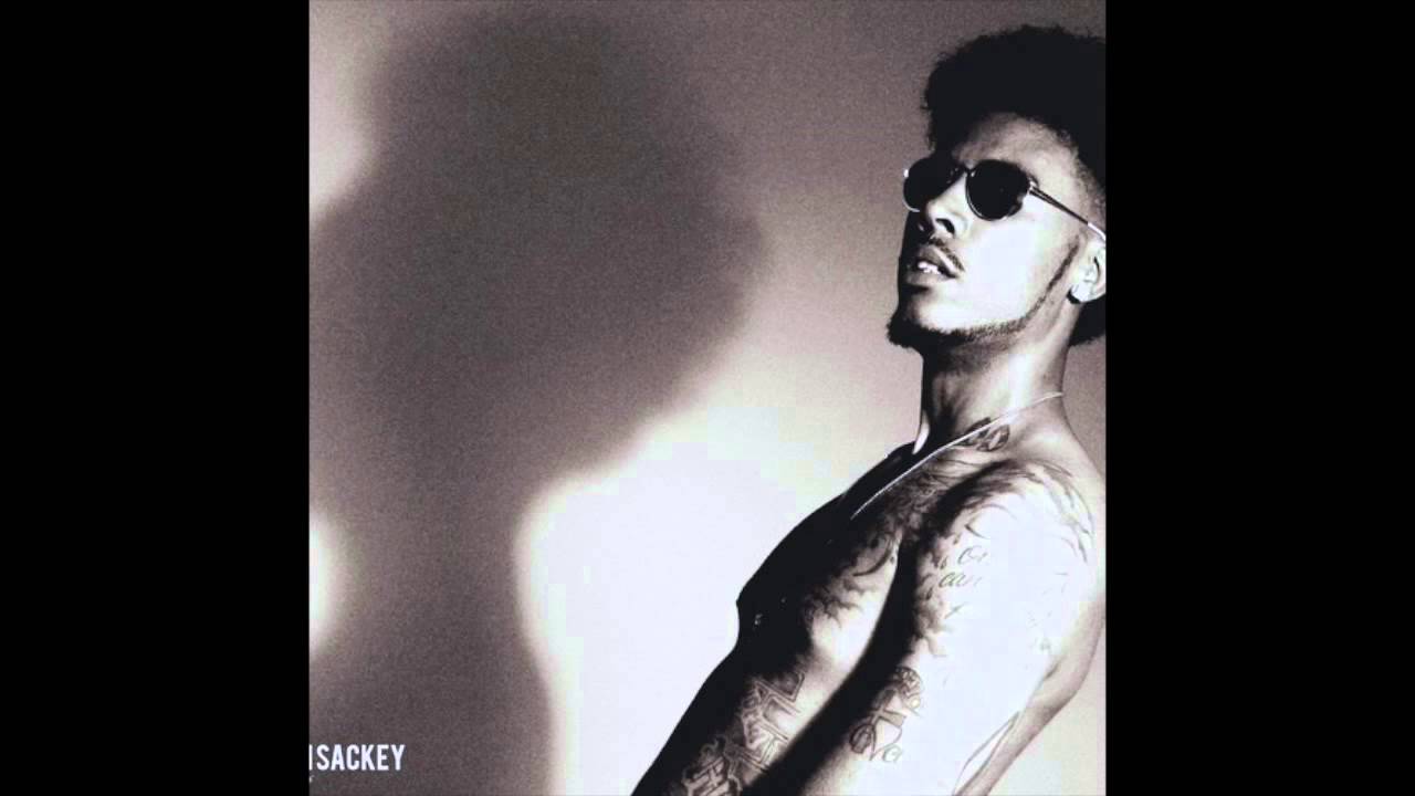 Spiiker - Basic [Prod. By TM88 & Southside] (2014)