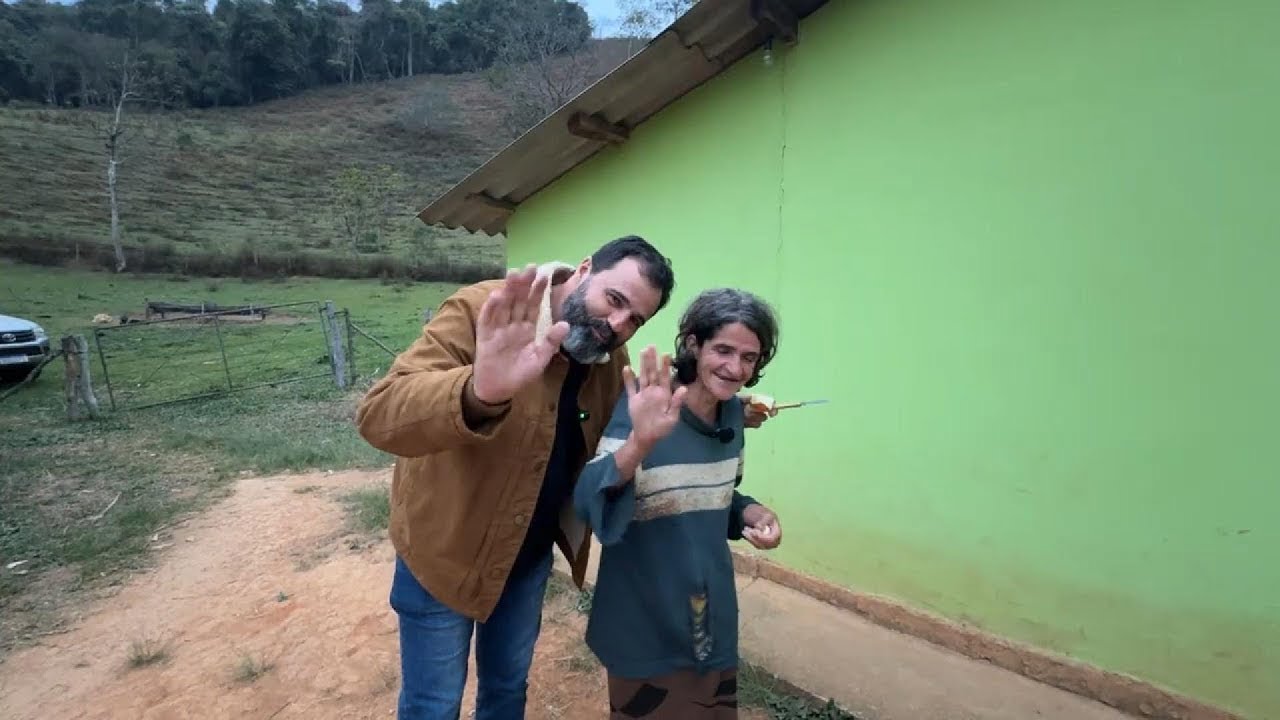 MENINA DA MATA PROVA PÊRA PELA PRIMEIRA VEZ 🍐💛