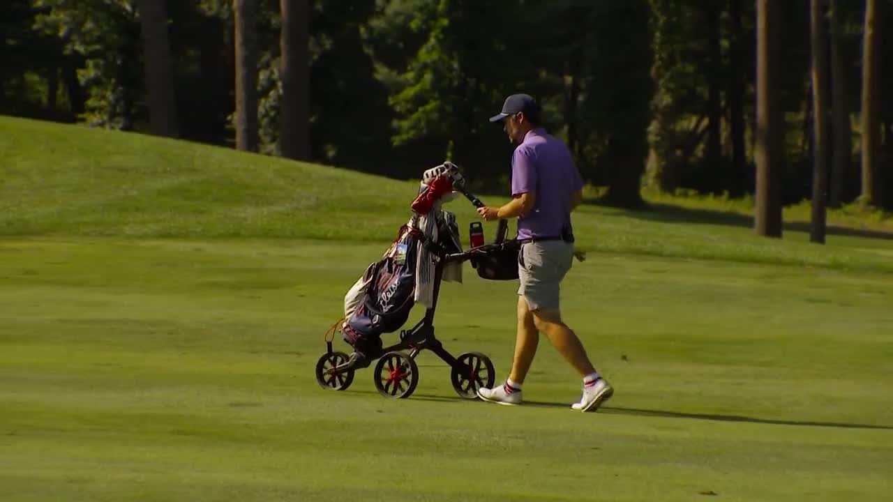 One man's mission to play every golf course in Massachusetts