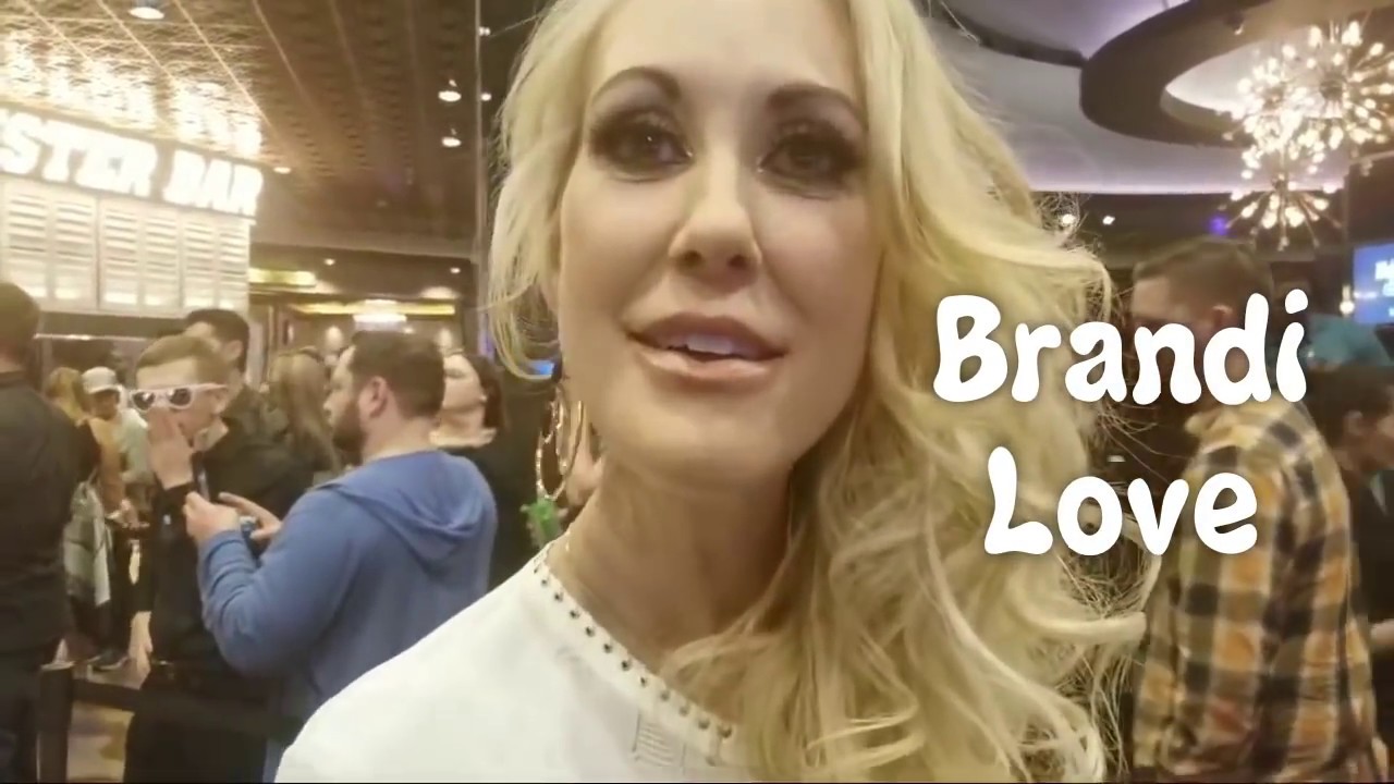AVN AWARDS 2019 Red Carpet pt. 27 feat. Brandi Love Ryan Keely Dillion Harper Kandie Monaee #TKOB