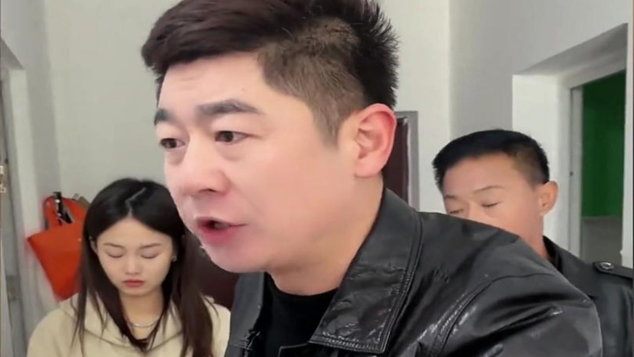 当年怀Y未告知，二十年后才知晓，母亲去逝留Y产，小姨吞財虐外女 | 正义之光 #为百姓办事 #正义的护航
