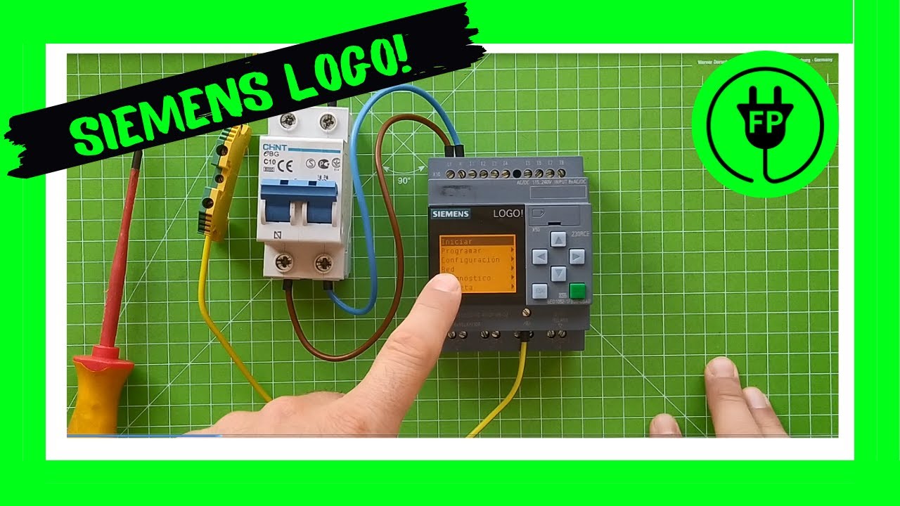 Conectar un relé programable Siemens LOGO! OBA8 por primera vez