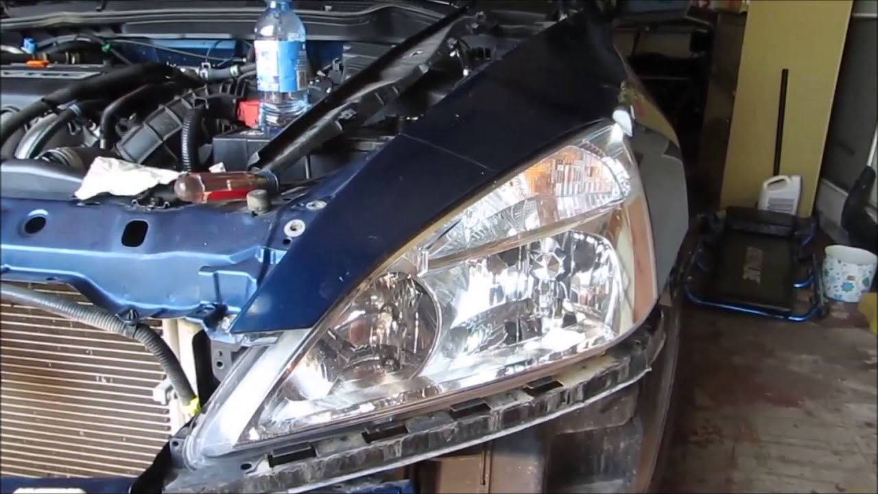 2006 Accord front fender removal