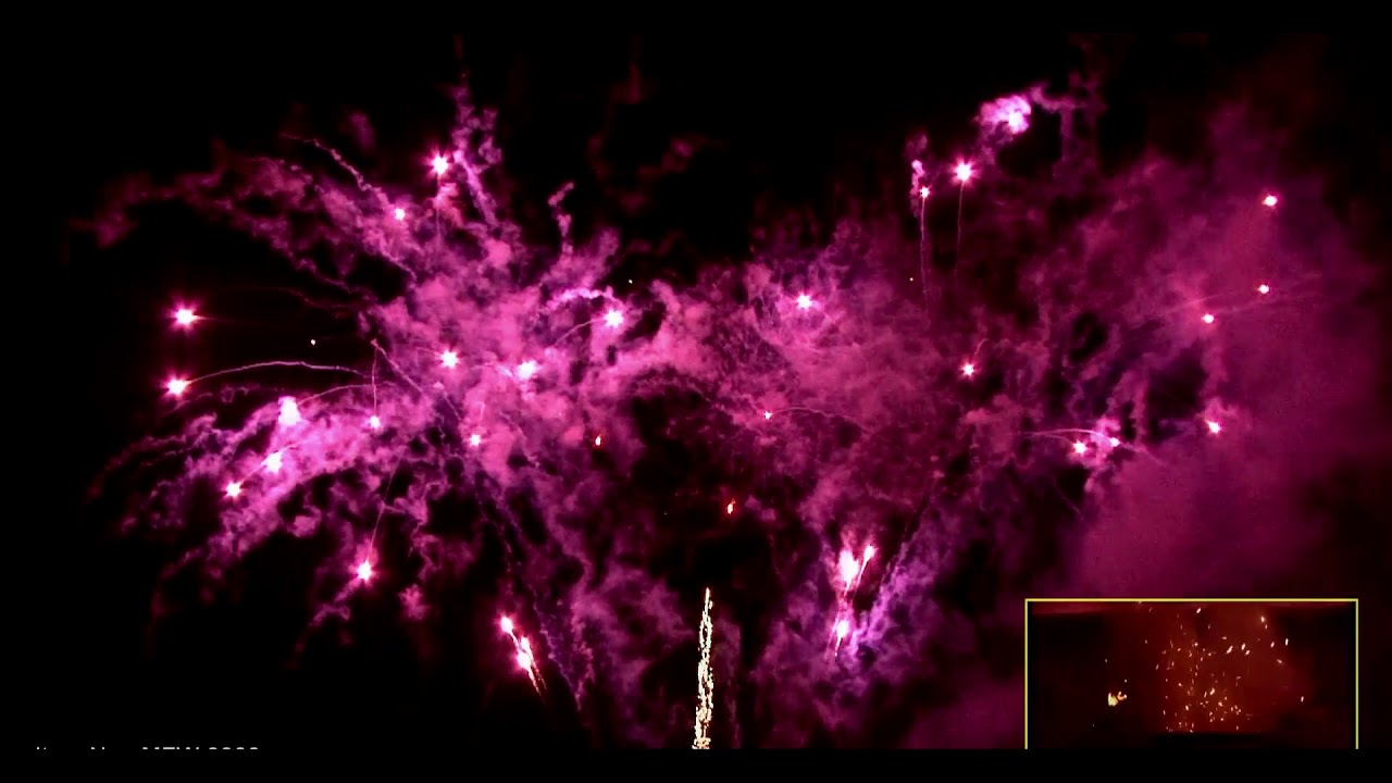 CRAZIEST FIREWORKS SHOW! BOOMWOW NYE 2020 Top 5 Best Cakes 1.2