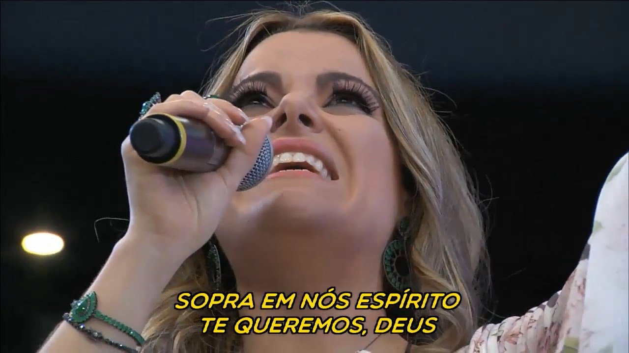 QUE SE ABRAM OS CÉUS (Let the Heavens Open) - Ana Paula Valadão Bessa "live"