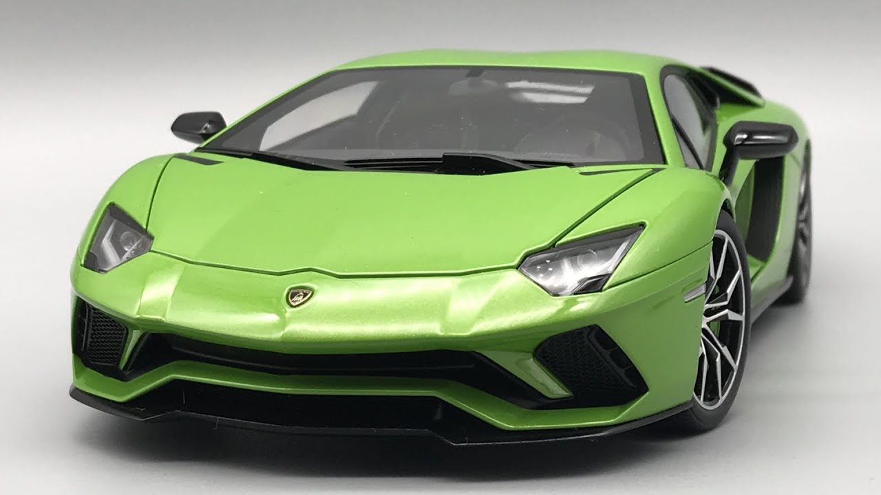 Lamborghini Aventador S LP 740-4(2016) AUTOart 1:18 Diecast Model Car [Simple Review]