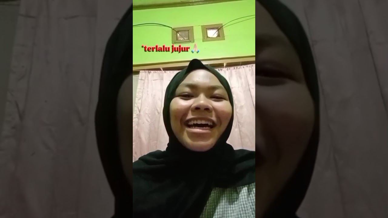 Tugas seni budaya stand up comedy