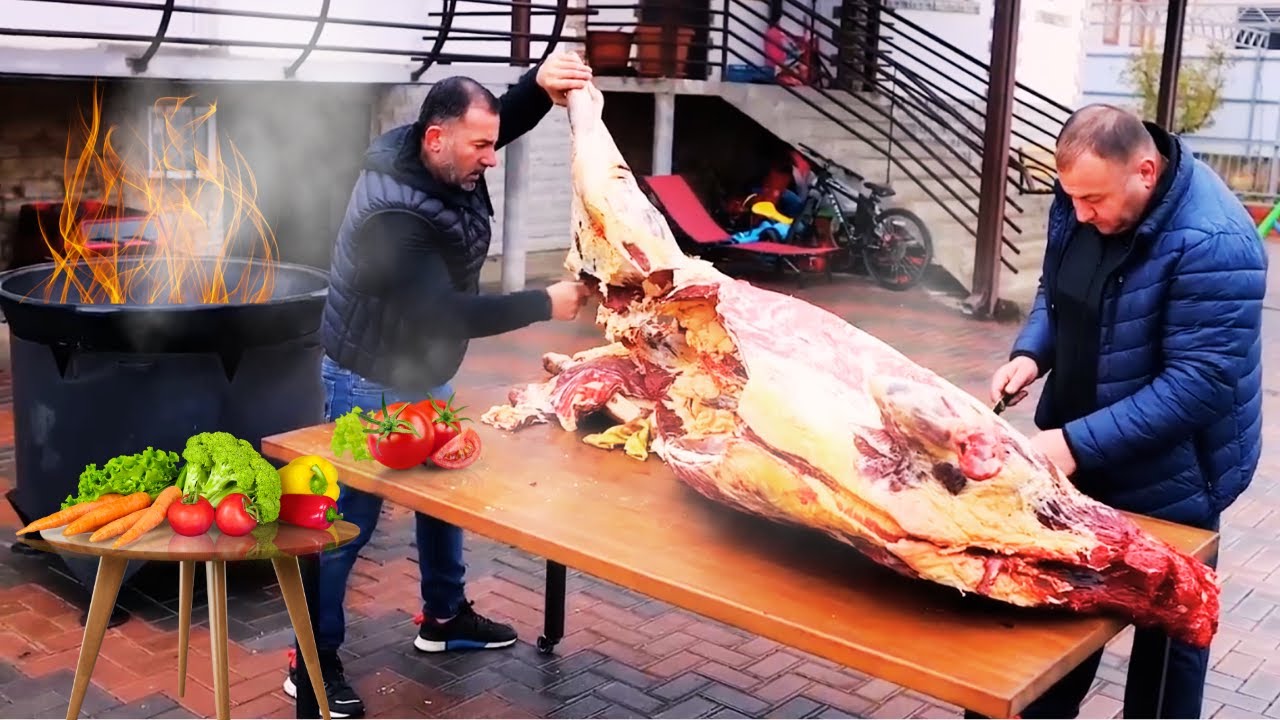 Enorme carne a la barbacoa | A Whole Lamb Stuffed With Chicken With Rice And Vegetables