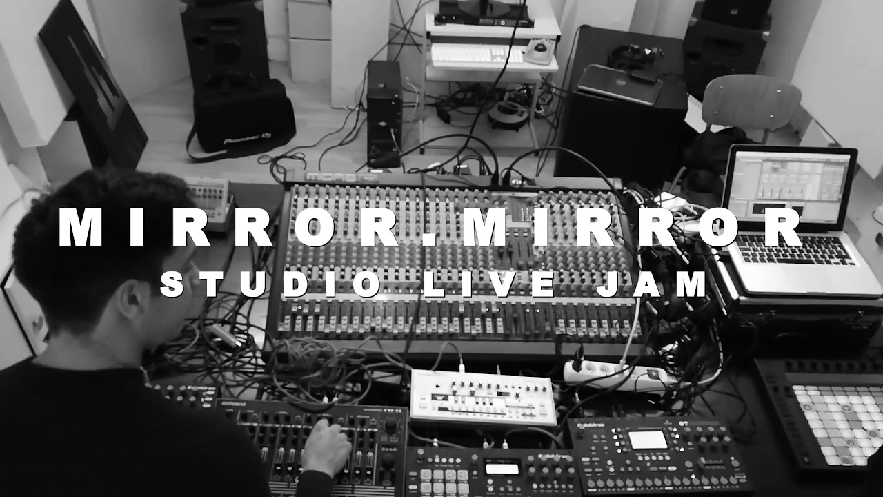 discharged ¦ Live from tape session 1 (Midas Venice 320, Elektron, Roland TR-8, Ableton)