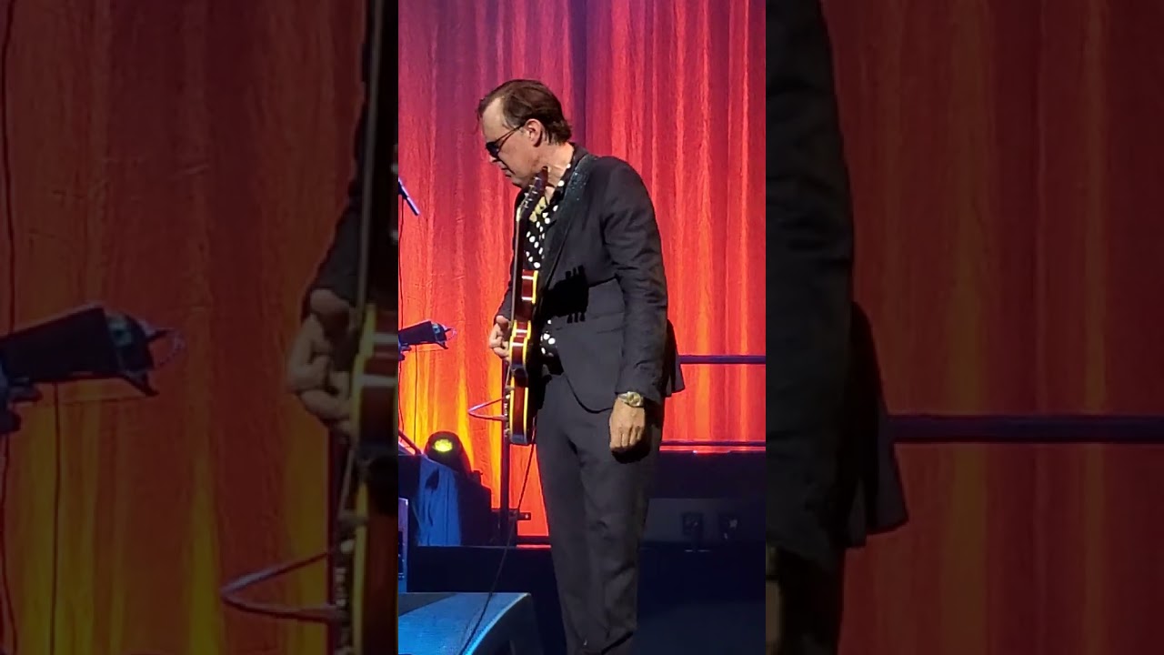 Joe Bonamassa at the Selena Auditorium in Corpus Christi Tx 11/18/25