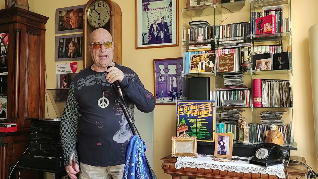 ( NO A LA GUERRA ) DISCOS DE VINILO AL SALON VIERNES 13 LOGROÑO