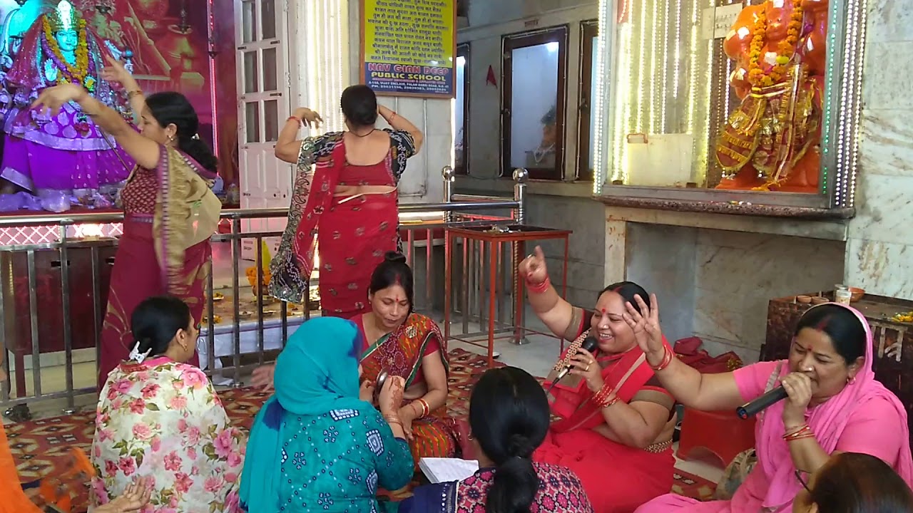 माता रानी भजन : माँ चढ़ा नहीं जाता दरबार तेरे कैसे(प्यारा भजन)नवरात्रि स्पेशल #16 with lyrics & dance