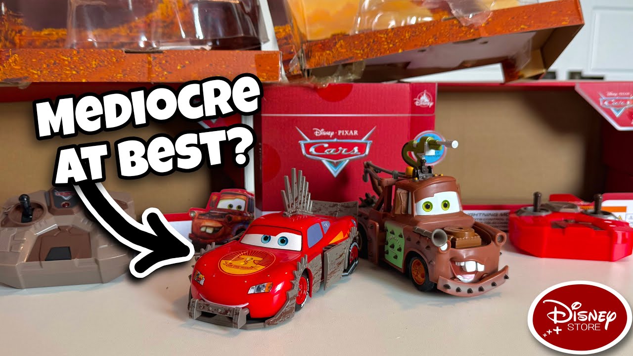Радиоуправляемые машинки Молния Маккуин и Мэтр из магазина Disney Store Crash & Rebuild 2025 года...