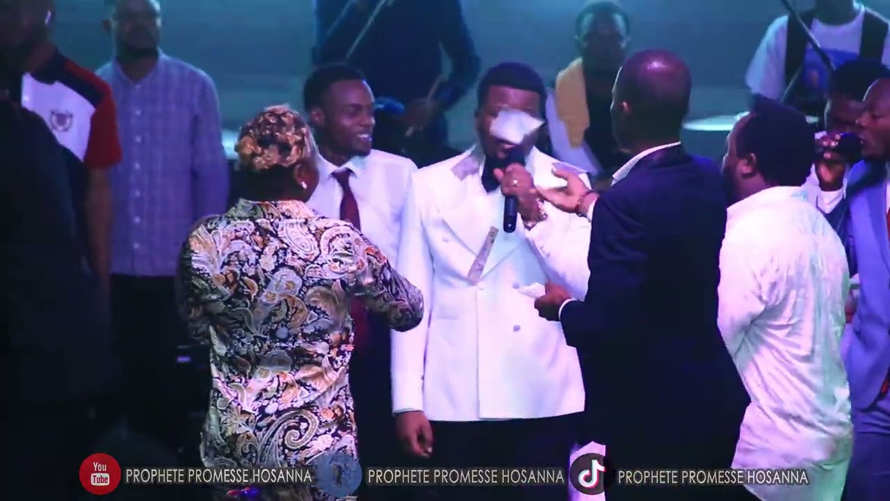 Il VIENS BIENTÔT CONCERT CHEZ TEMBA avec PROPHETE PROMESSE KALOMBO