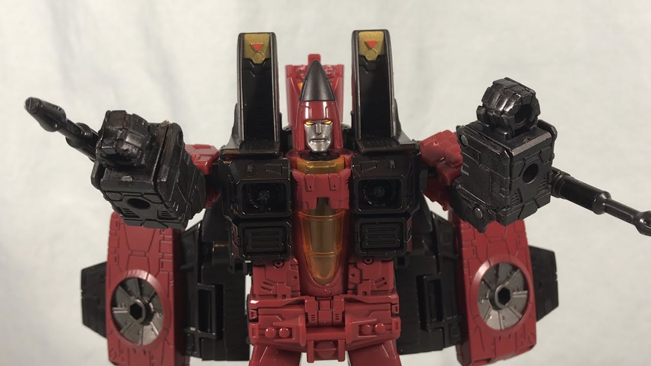 Transformers Earthrise Target Exclusive Voyager Class Thrust Review