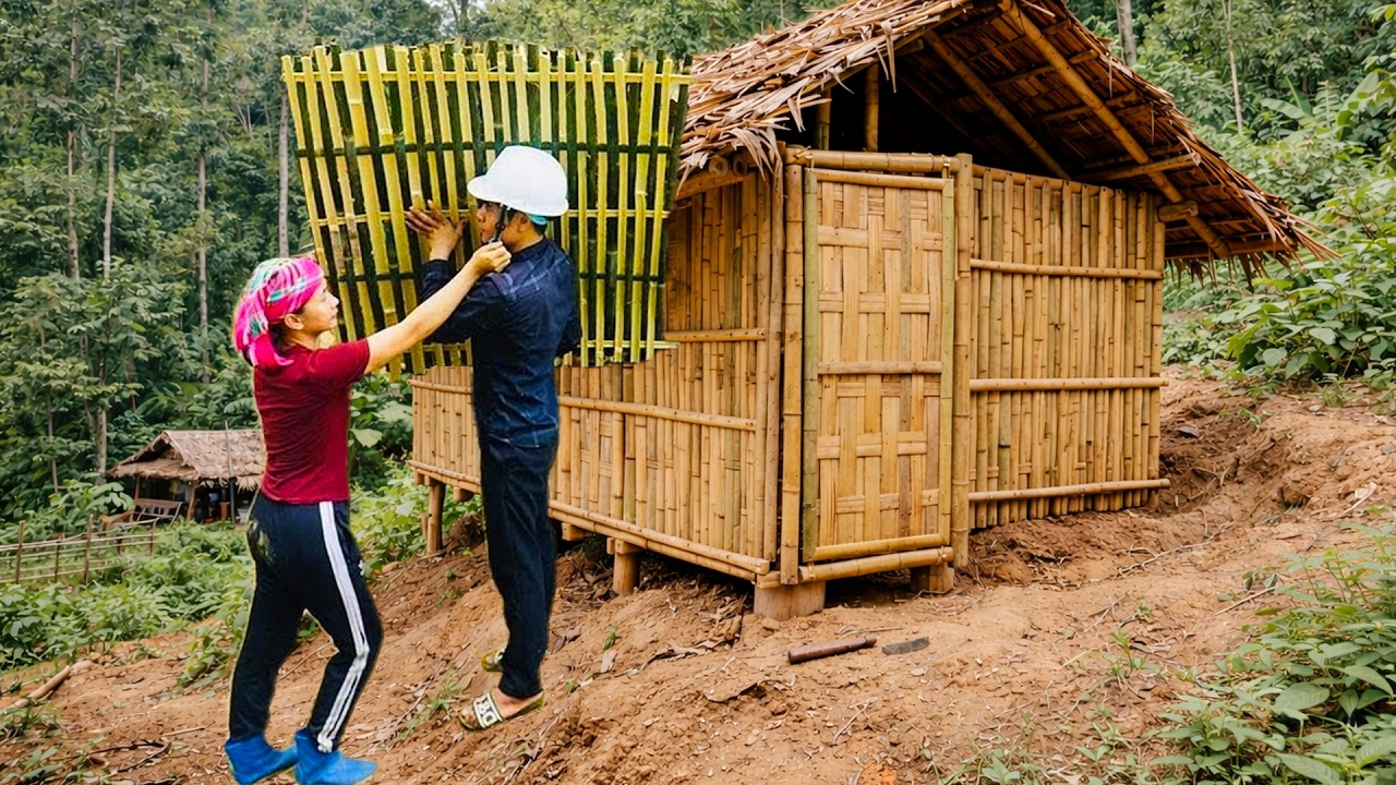 Strange Guy Helps Poor Girl Fix Her Kitchen – A Truly Touching Moment