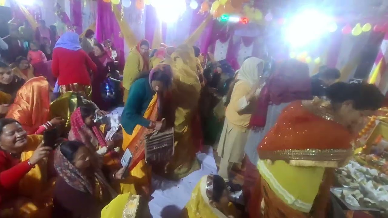 नंदकेशरी मंदिर में श्रीमद् भागवत महापुराण आयोजन के चौथे दिन श्रीकृष्ण जन्मोत्सव।