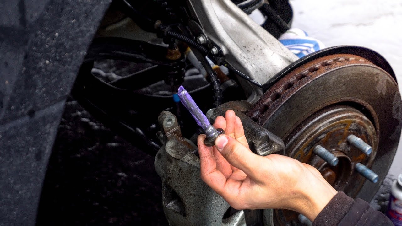 How to lubricate caliper slider pins