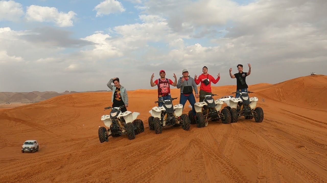 Red Sand Dune Riyadh Saudi Arabia