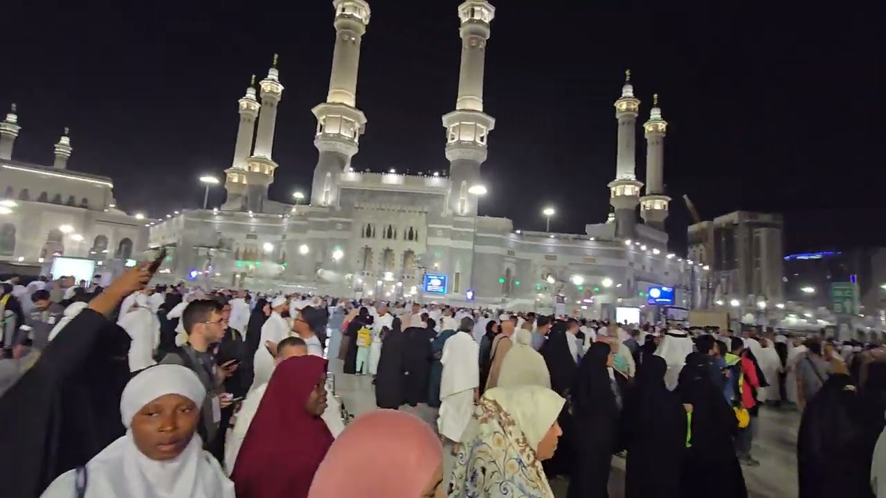 Harrem Pak Ka View Krawt Hai Masha Allah Mera Rab Ka Bhut Bhut Shukr Hai #allahpak #makkahmadinah 