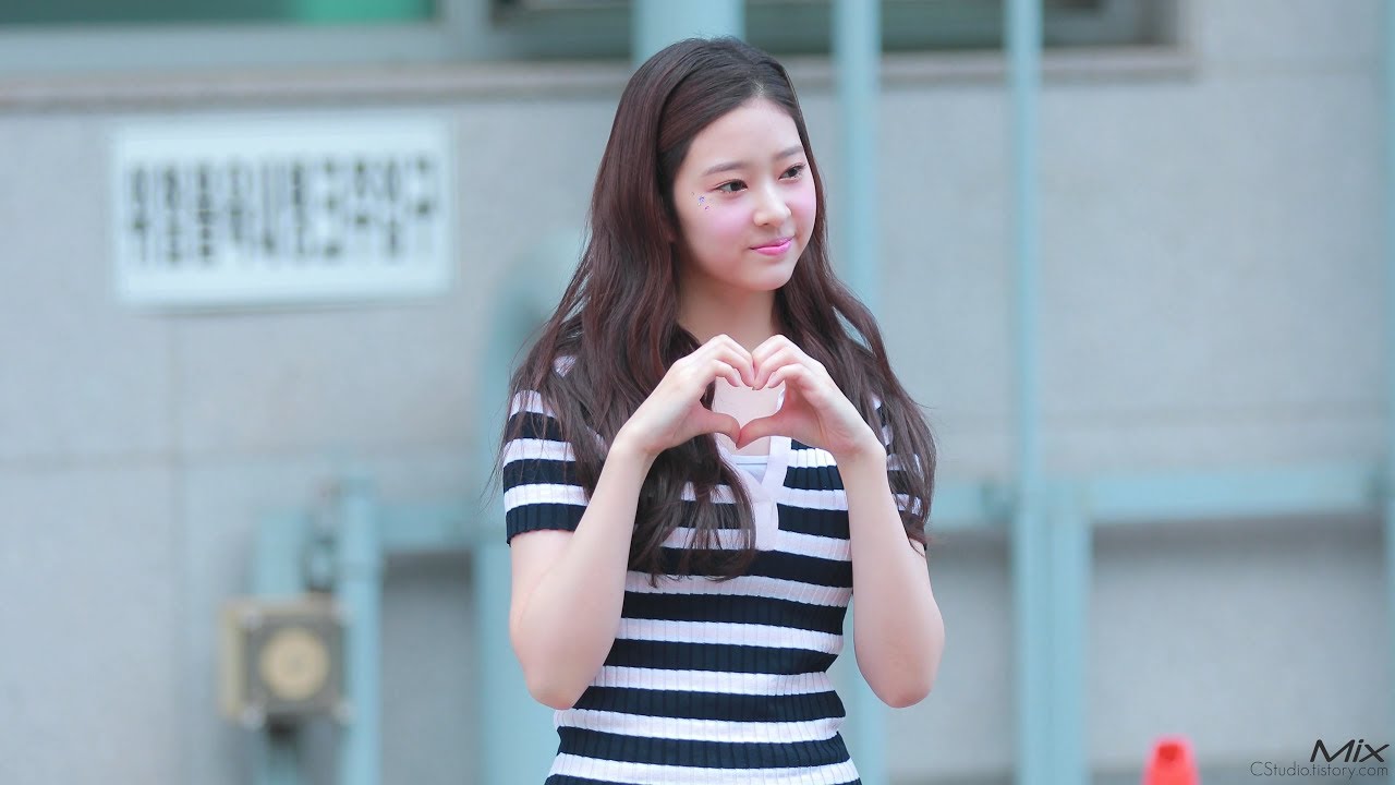 180805 PRODUCE48 김민주 경연출근 4k 직캠Fancam