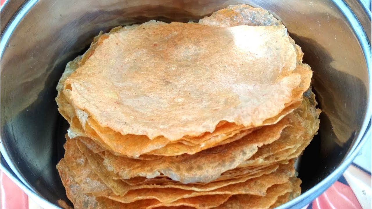 शाम को बनाएं, छांव में सुखाएं और एक ही डिब्बे में 300 पापड़ लगाएं - Potato Papad Recipe -Aloo Papad