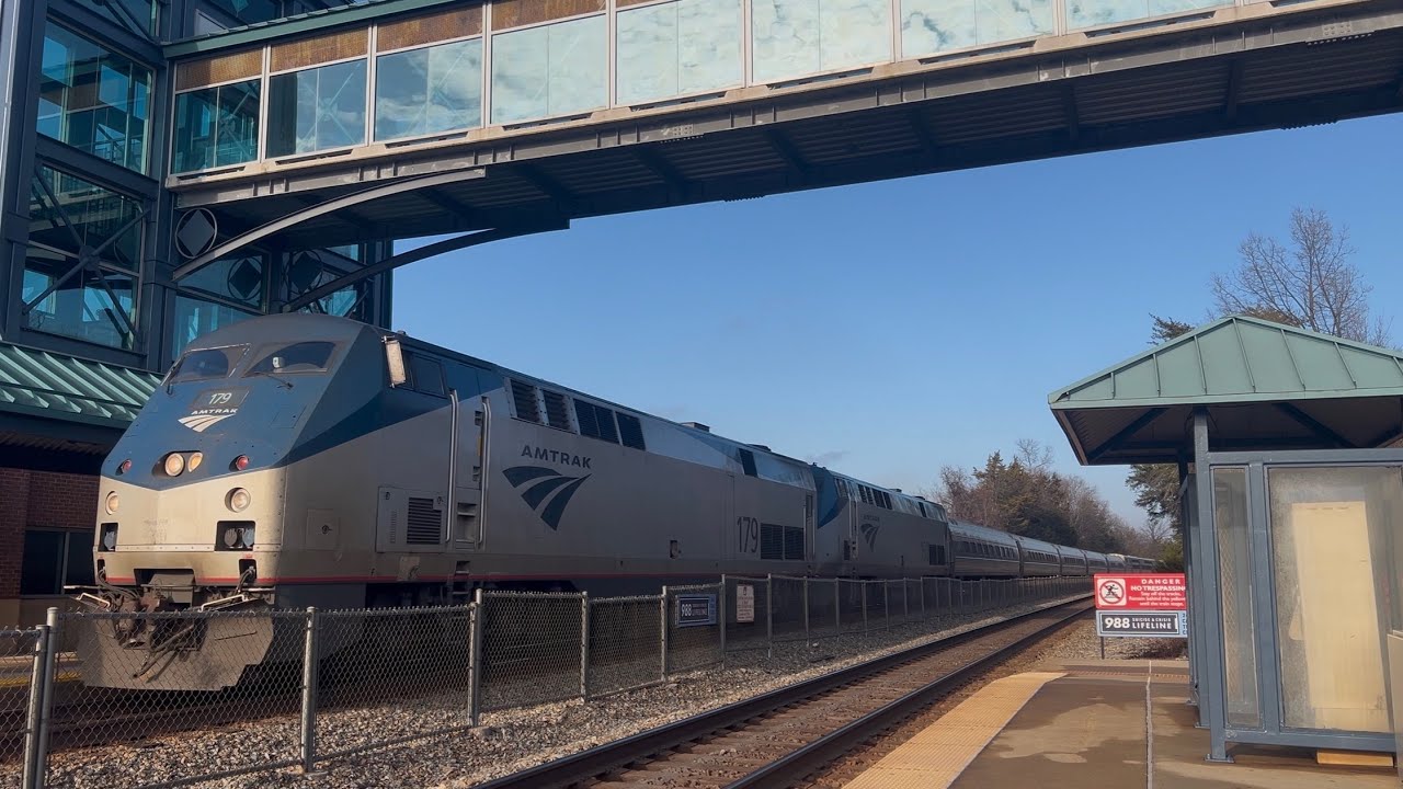 Railfanning at 2 different locations around Woodbridge! 12/7/25