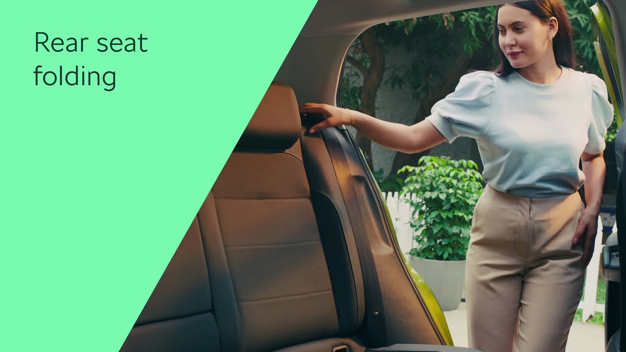 &Scaron;koda Kylaq | Rear seat folding