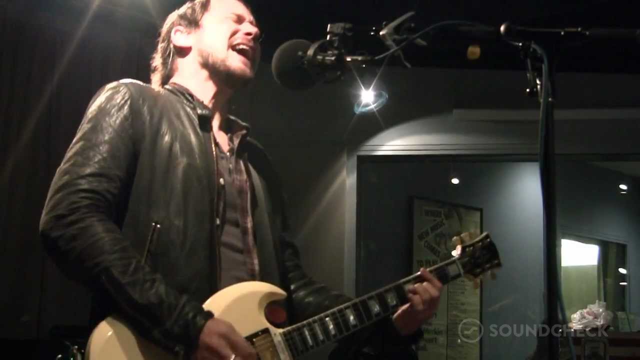Silversun Pickups: "Bloody Mary (Nerve Endings)," Live On Soundcheck