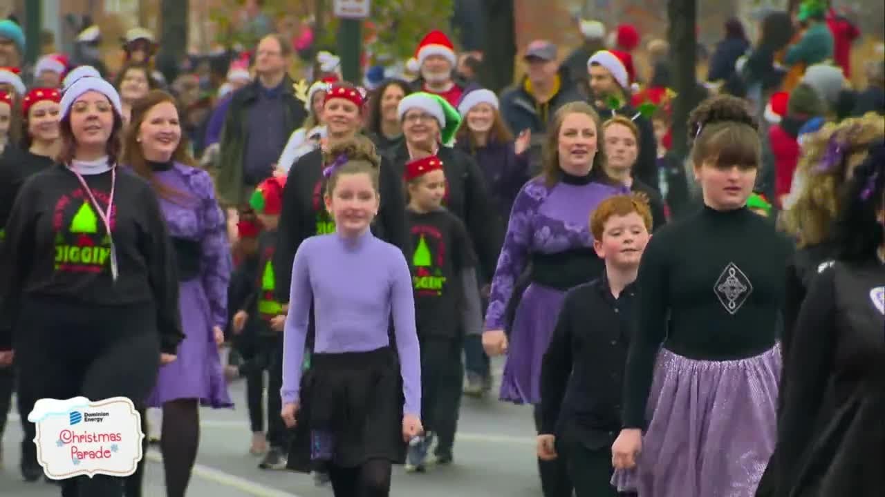 Crossroad Irish Dance Company in Christmas Parade: 'Something for everybody'