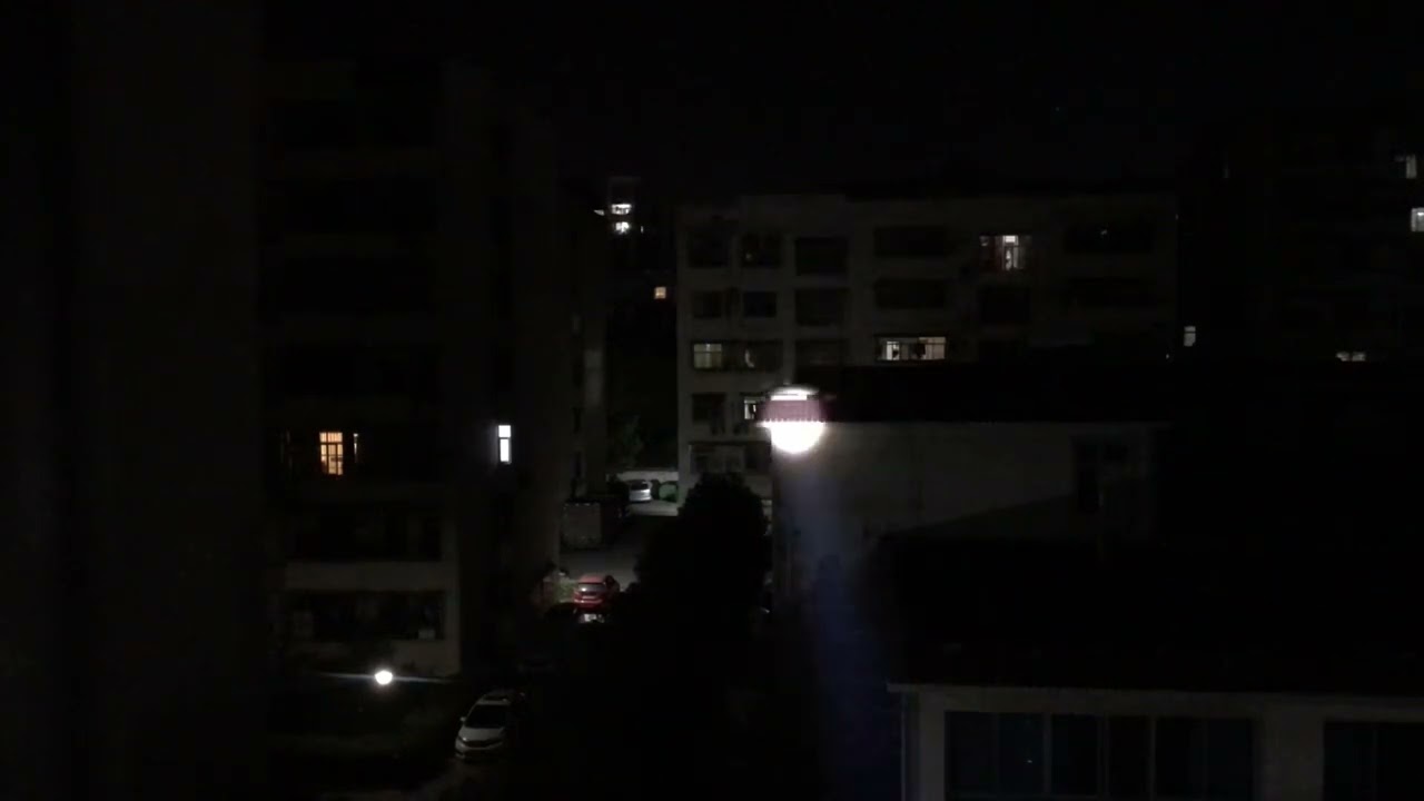 JAXMAN Z1 with a small round led lamp