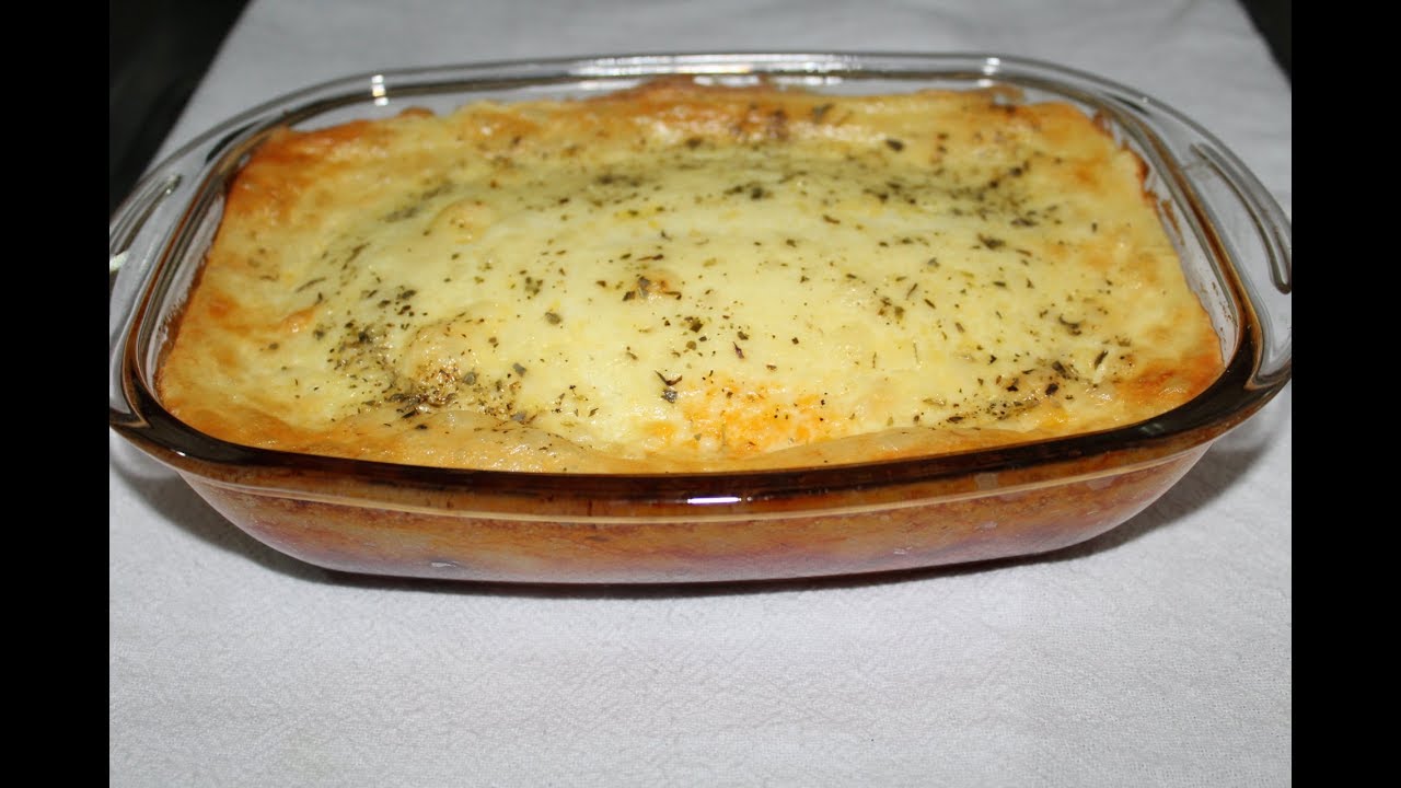 Filé de Frango ao Forno com Purê de Batata
