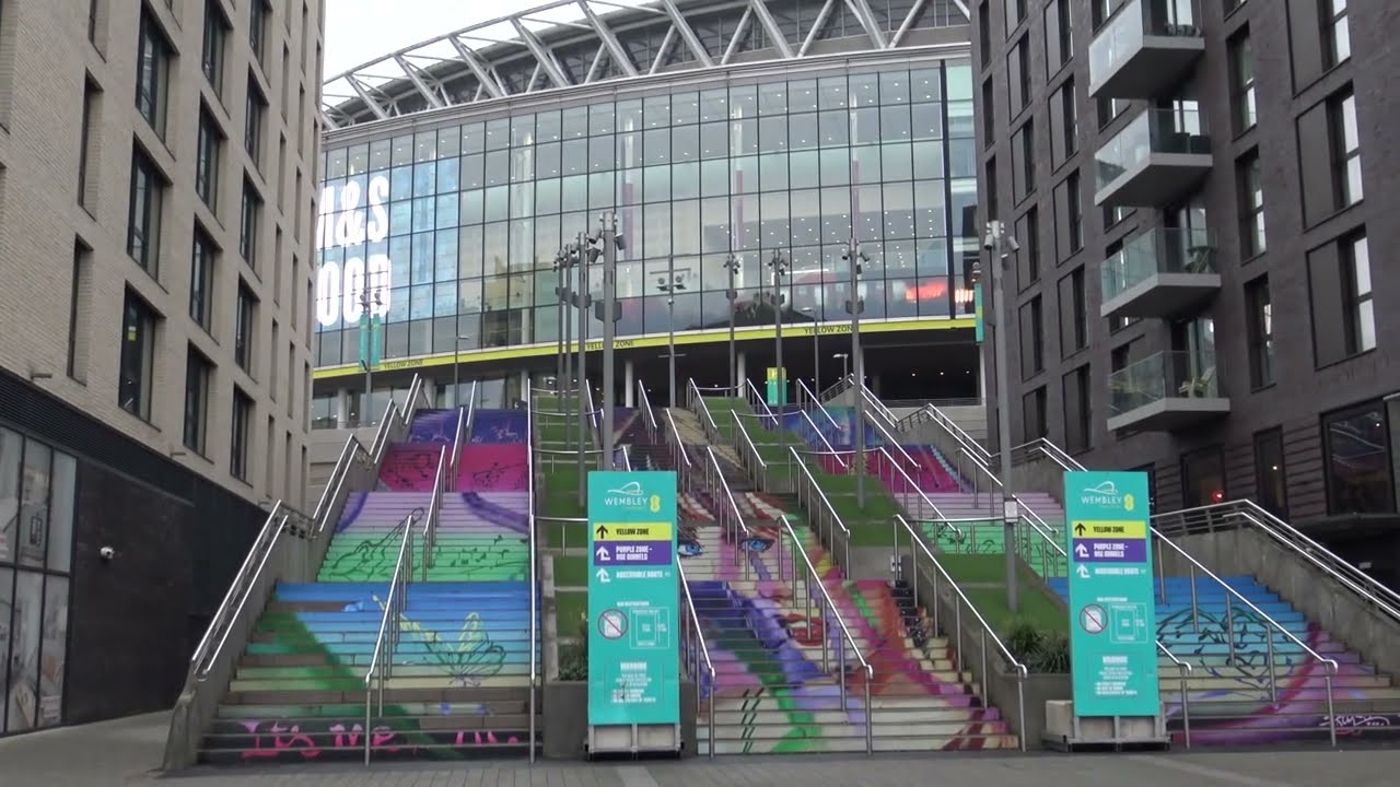 Wembley Park Station to Weybridge via Waterloo Station